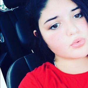 Meet your Posher, Sofia